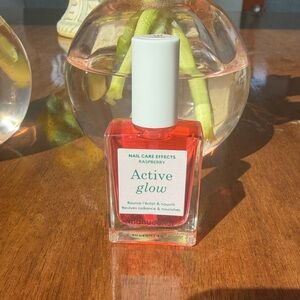 NEW Active Glow Nail Care Effects - Raspberry